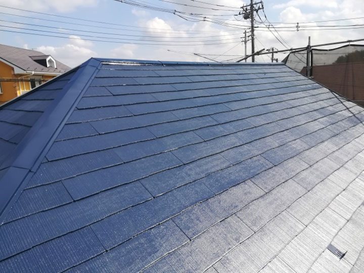 スレート屋根の特徴と劣化サイン｜適切なメンテナンスで長持ちさせよう