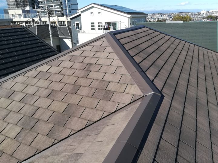 海老名市柏ケ谷でスレート屋根から落ちてしまったカラーベストを部分的に差し替える補修工事を実施