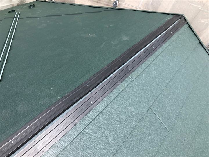 樹脂製の貫板を採用