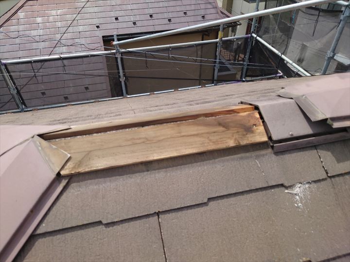 棟板金の撤去