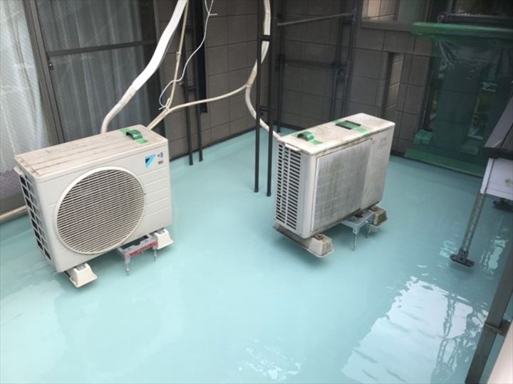 バルコニー通気緩衝工法(ウレタン防水材)