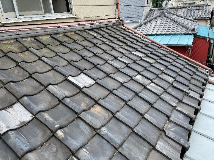 雨漏りした下屋根