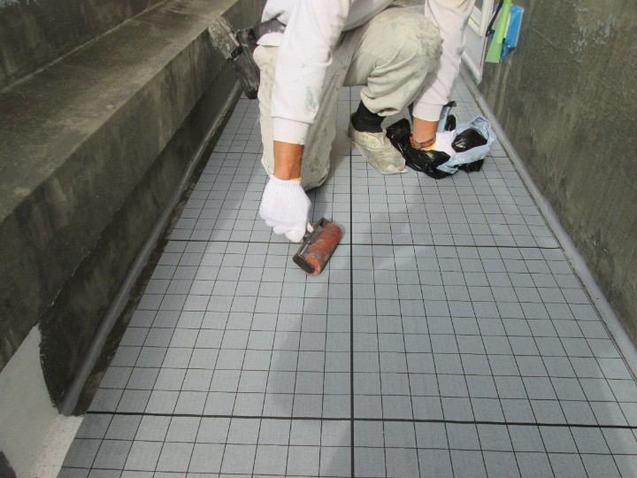 通気緩衝シート施工