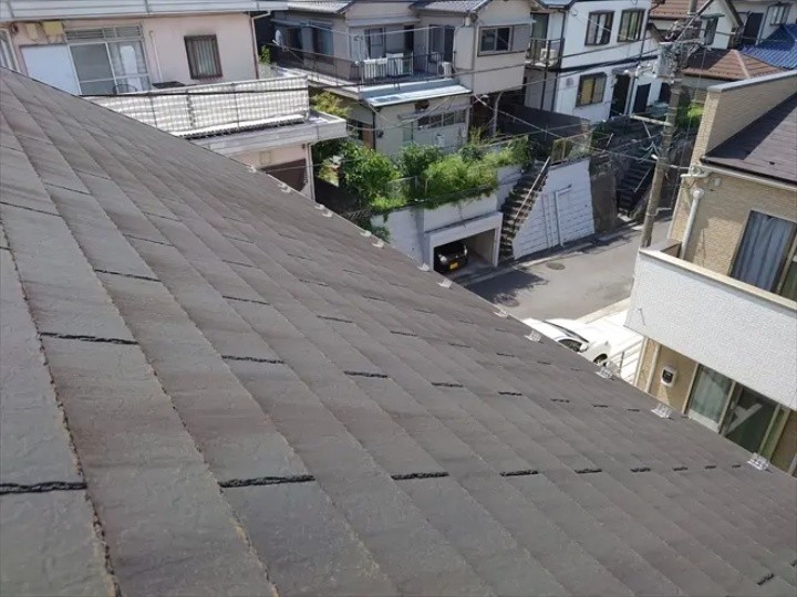 屋根塗装工事前のお住まい