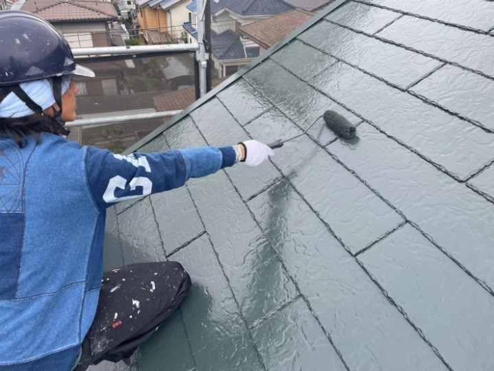 ファイン4Fベストで「上塗り」作業