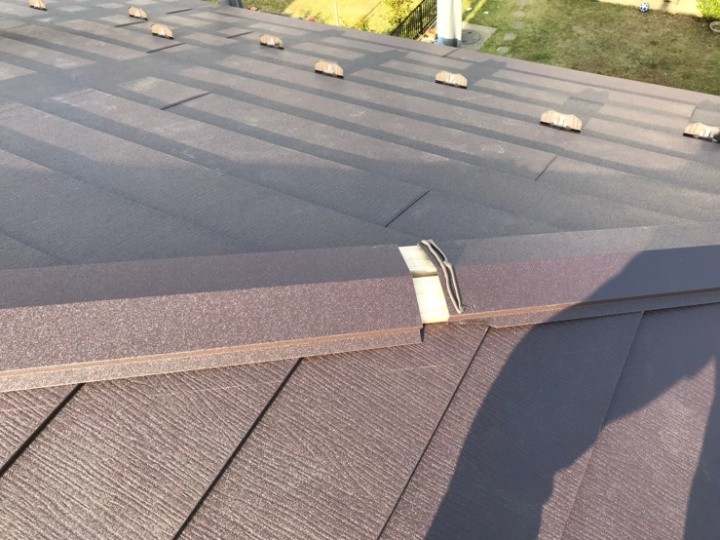 棟板金の仕上げ状況