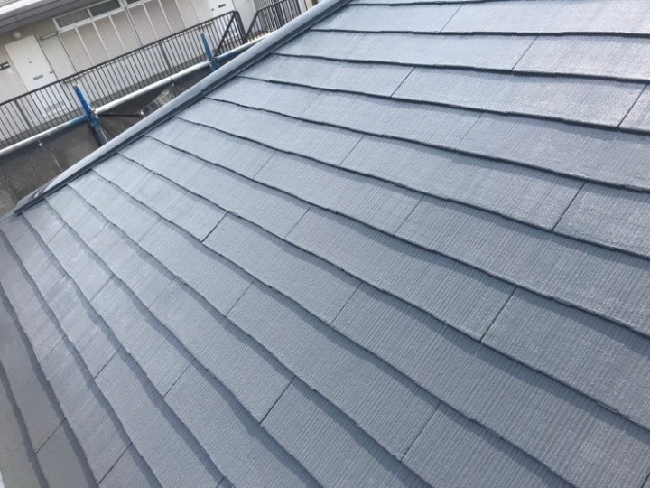 ファインパーフェクトベストで上塗り作業