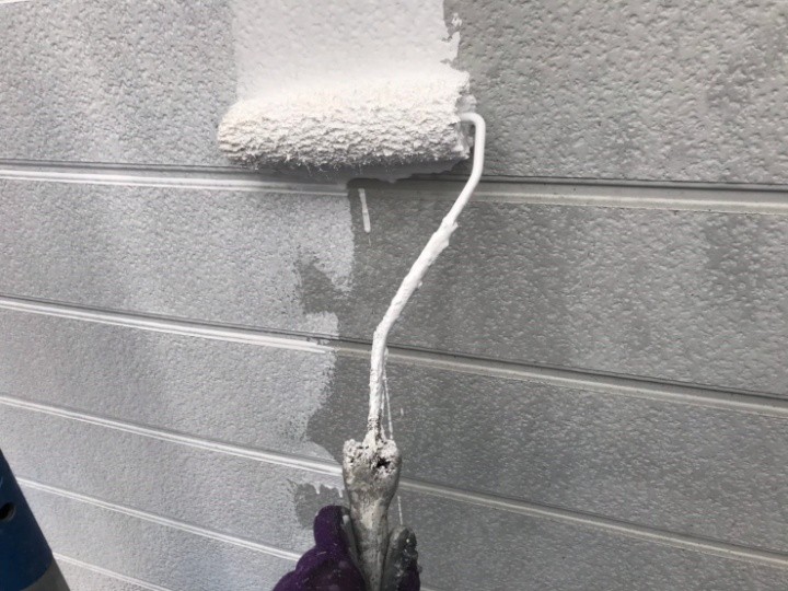 パーフェクトサーフで下塗り作業