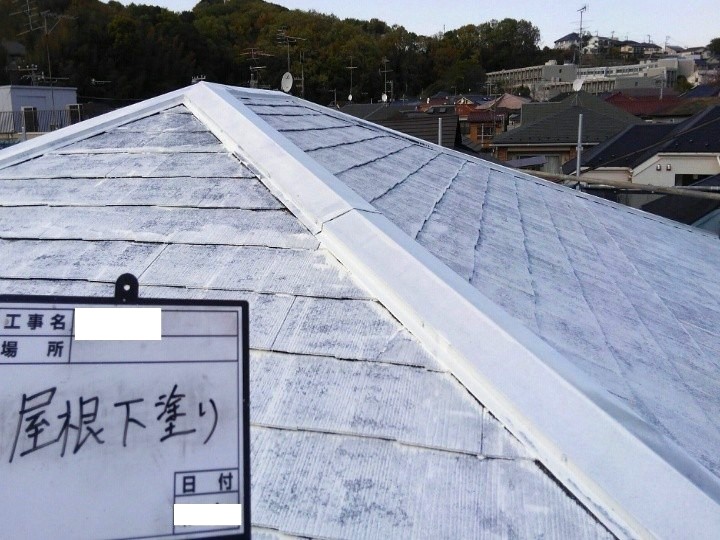 サーモアイシーラーで下塗り
