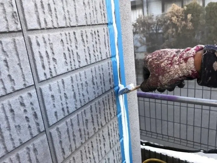 コーキングの打ち替え