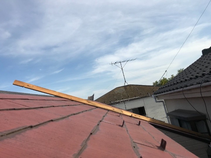 飛散した貫板の状態