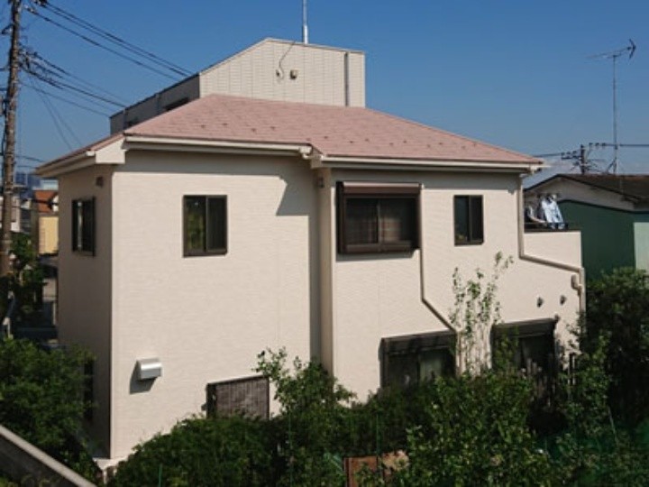 屋根外壁塗装工事後のお住まい